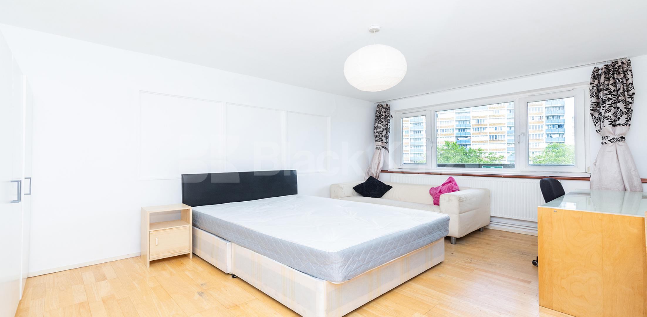 			3 Bedroom, 1 bath, 1 reception Apartment			 Skinner Street , CLARKENWELL EC1